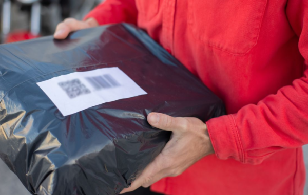 What Actually Changes for Low-Value B2C Parcels?
