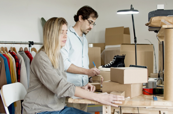 What Is a Supplement Dropshipping Supplier?