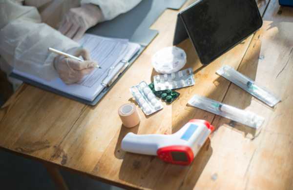 Which Certifications Should a GMP Supplement Manufacturer in China Have?
