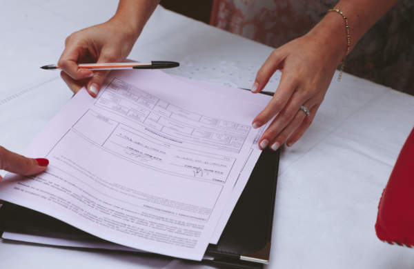 Documents and Certificates for Importing Supplements into Sweden