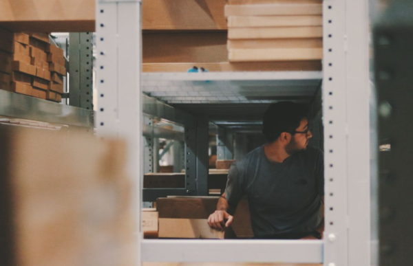 Cost Comparison: Is a China 3PL Cheaper Than a US Fulfillment Center?